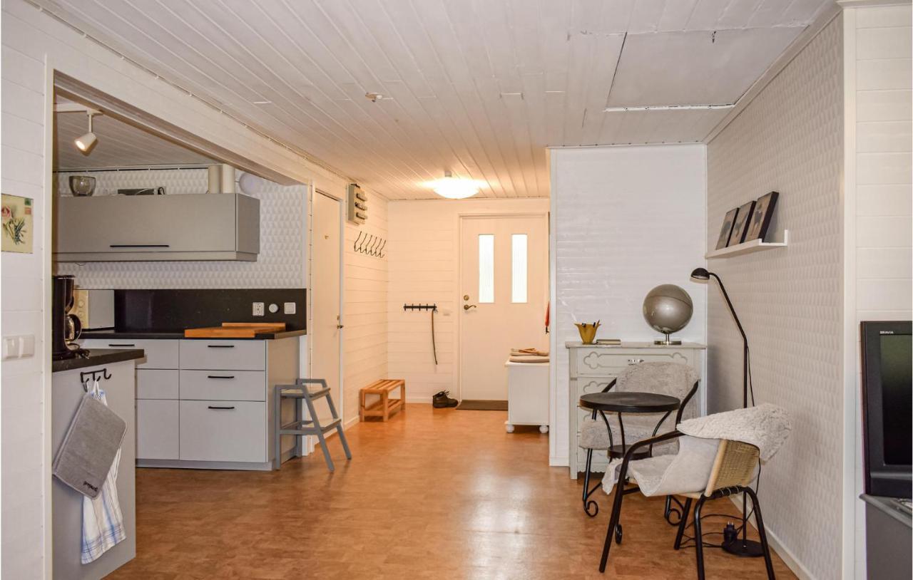 3 Bedroom Nice Home In Bolmsoe Екстериор снимка